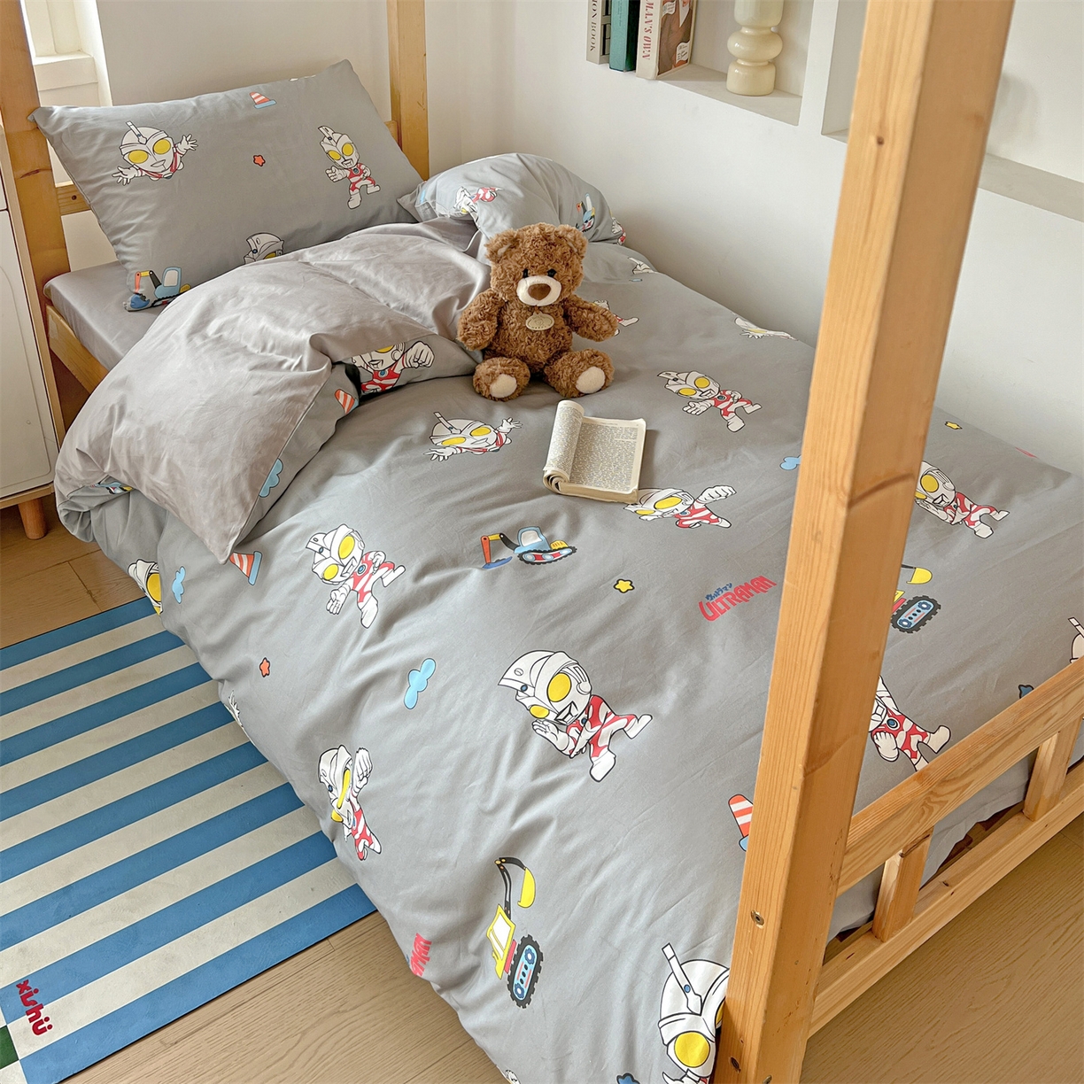 91家纺网 家纺一手货源 找家纺 名兮家居 2025-全棉纯棉13372经典奥特曼-三丽鸥学生床多件套【含防伪标】 宇宙小分队