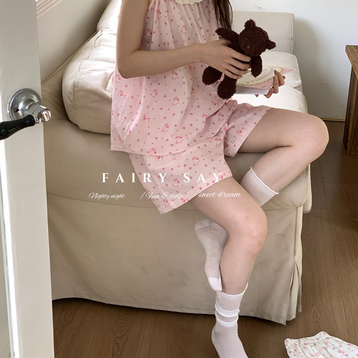 91家纺网 家纺一手货源 找家纺 妍景家居生活馆 2025新款纱布吊带套装 粉色小马