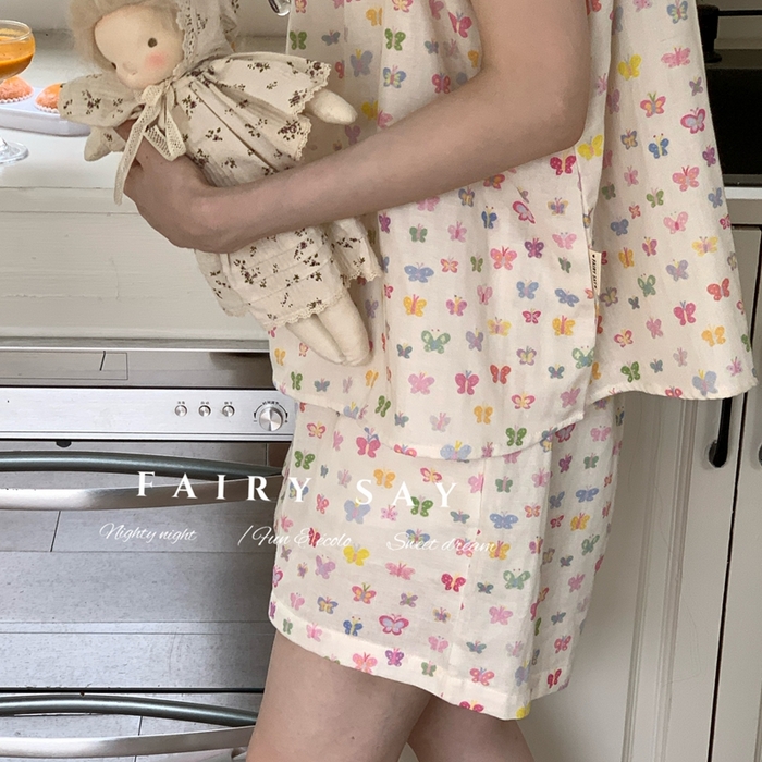 91家纺网 家纺一手货源 找家纺 妍景家居生活馆 2025新款纱布吊带套装 彩色蝴蝶