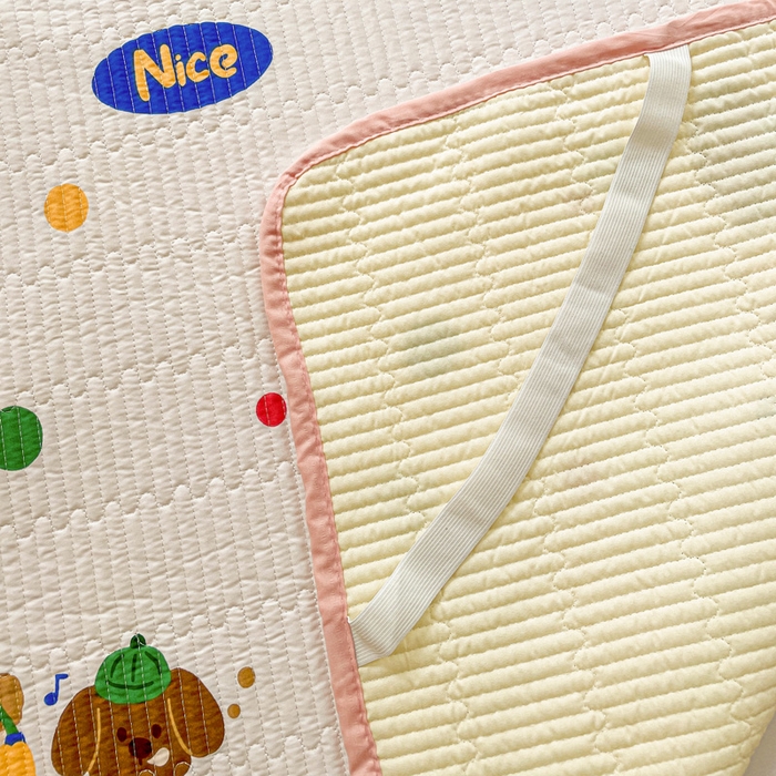 91家纺网 家纺一手货源 找家纺 富馨莱 2025春夏新款纯棉夹棉单床盖床盖单件薄床垫 三只小狗