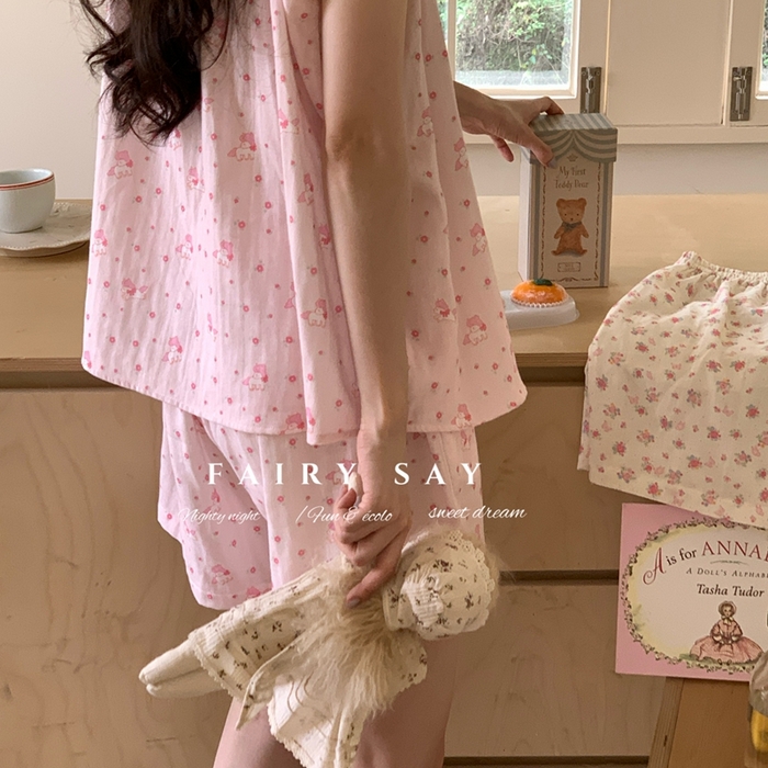 91家纺网 家纺一手货源 找家纺 妍景家居生活馆 2025新款纱布吊带套装 粉色小马