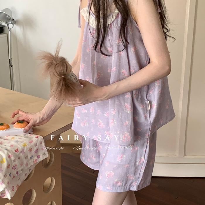 91家纺网 家纺一手货源 找家纺 妍景家居生活馆 2025新款纱布吊带套装 灰紫色碎花