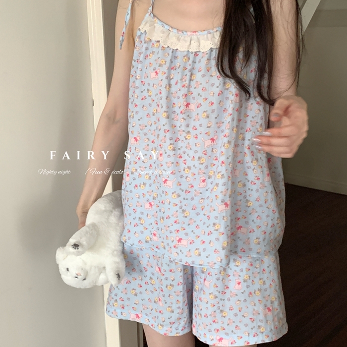 91家纺网 家纺一手货源 找家纺 妍景家居生活馆 2025新款纱布吊带套装 蓝底碎花