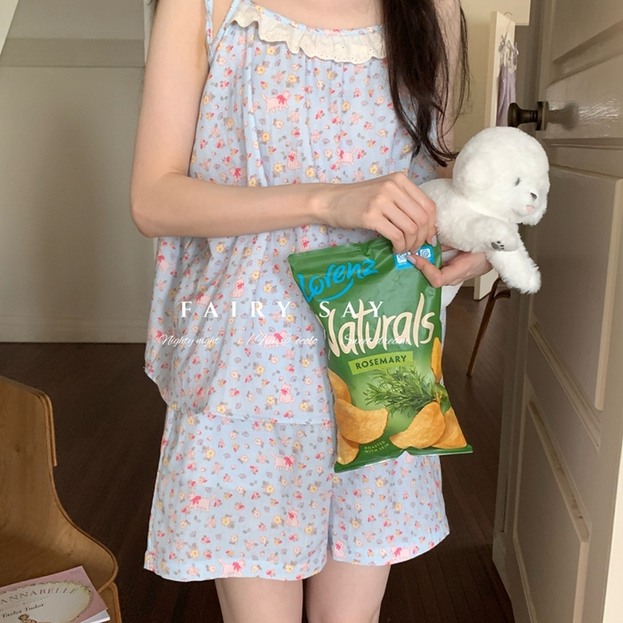 91家纺网 家纺一手货源 找家纺 妍景家居生活馆 2025新款纱布吊带套装 蓝底碎花