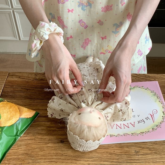 91家纺网 家纺一手货源 找家纺 妍景家居生活馆 2025新款纱布吊带套装 软糖兔子