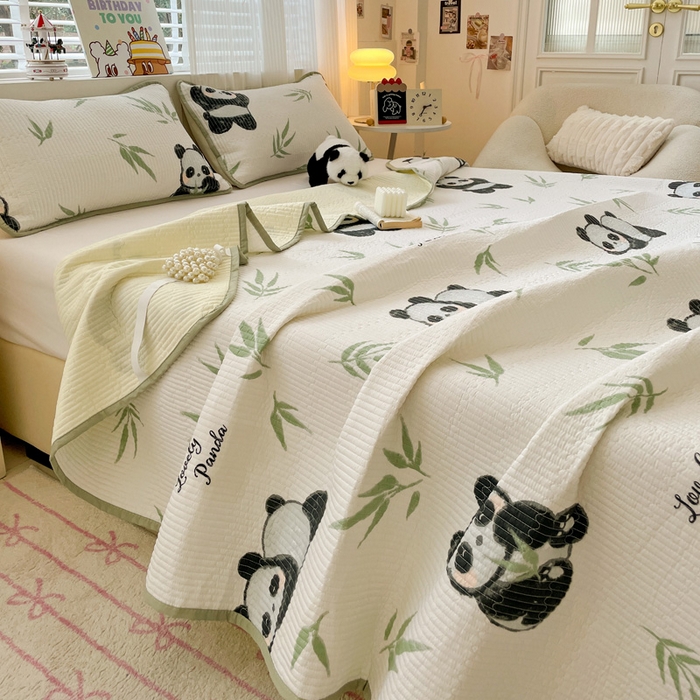 91家纺网 家纺一手货源 找家纺 富馨莱 2025春夏新款纯棉夹棉单床盖床盖单件薄床垫 熊猫团子