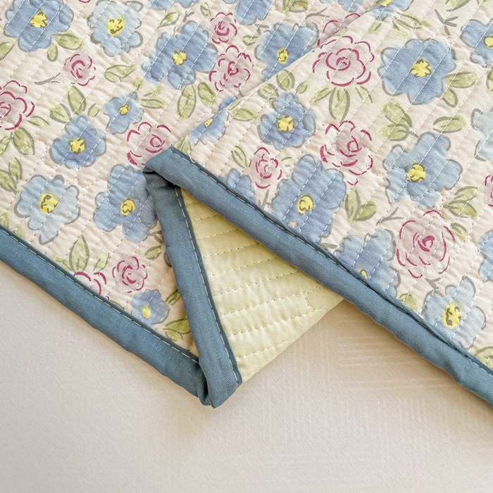 91家纺网 家纺一手货源 找家纺 富馨莱 2025春夏新款纯棉夹棉单床盖床盖单件薄床垫 紫藤花开