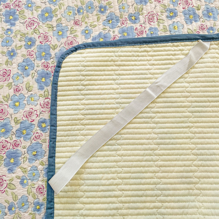 91家纺网 家纺一手货源 找家纺 富馨莱 2025春夏新款纯棉夹棉单床盖床盖单件薄床垫 紫藤花开