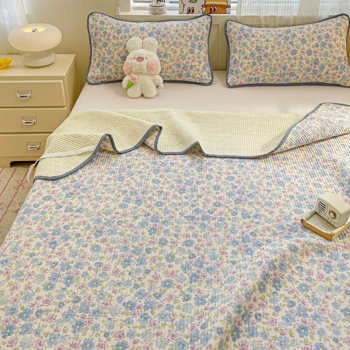 91家纺网 家纺一手货源 找家纺 富馨莱 2025春夏新款纯棉夹棉单床盖床盖单件薄床垫 紫藤花开