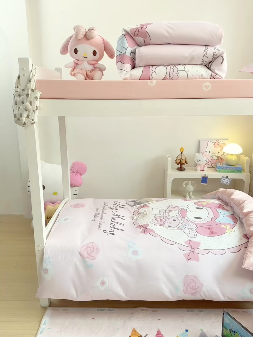 91家纺网 家纺一手货源 找家纺 （总）博雅 2025春夏新款三丽鸥全棉纯棉卡通学生宿舍三件套上下铺三件套-大版【含防伪标】