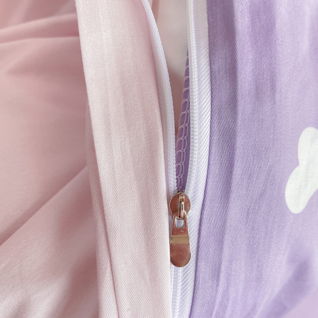 91家纺网 家纺一手货源 找家纺 博雅 2025春夏新款三丽鸥全棉纯棉卡通学生宿舍三件套上下铺三件套-大版【含防伪标】 礼盒库洛米