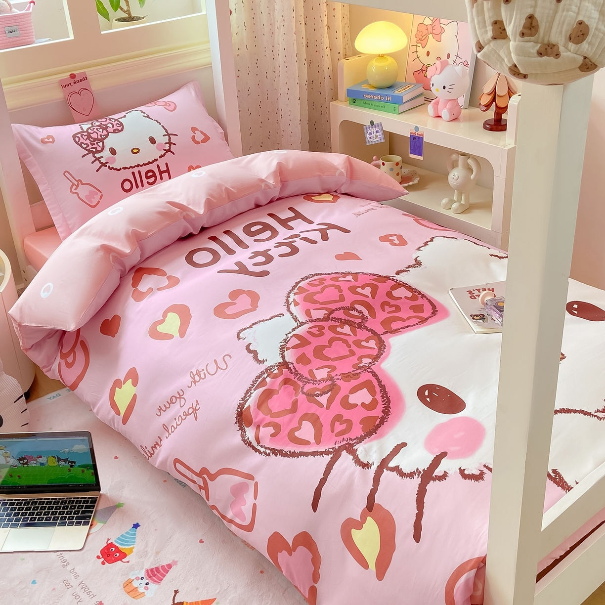 91家纺网 家纺一手货源 找家纺 博雅 2025春夏新款三丽鸥全棉纯棉卡通学生宿舍三件套上下铺三件套-大版【含防伪标】 甜酷KT