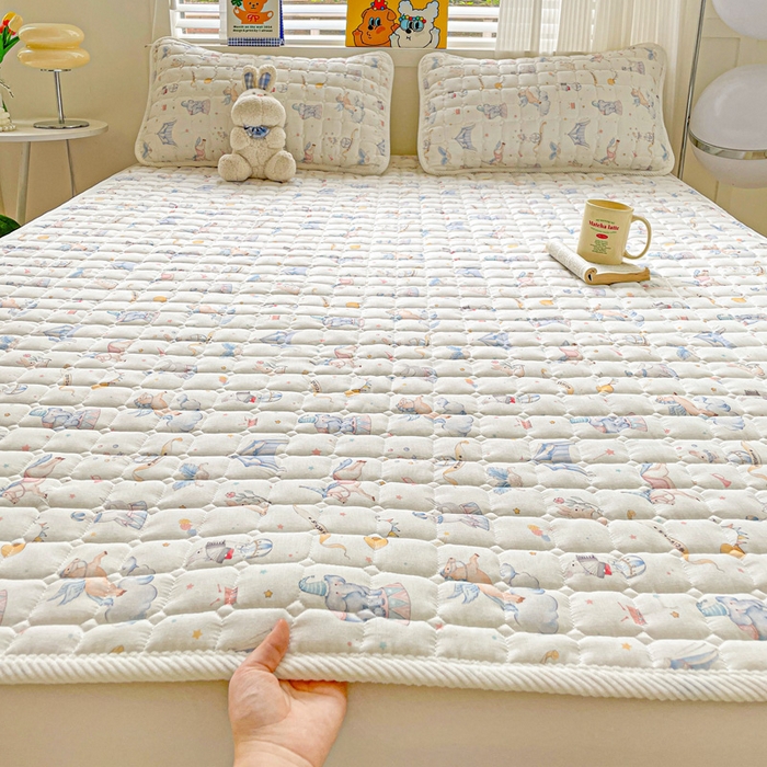 91家纺网 家纺一手货源 找家纺 （总）富馨莱 2025春夏新款纯棉双层纱软床垫护垫加厚