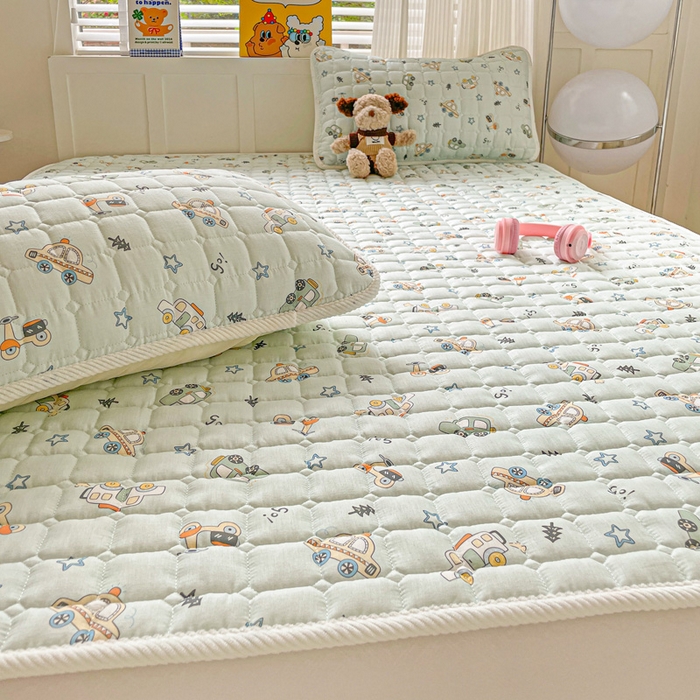 91家纺网 家纺一手货源 找家纺 富馨莱 2025春夏新款纯棉双层纱软床垫护垫加厚 小汽车