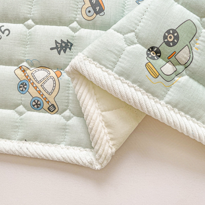 91家纺网 家纺一手货源 找家纺 富馨莱 2025春夏新款纯棉双层纱软床垫护垫加厚 小汽车