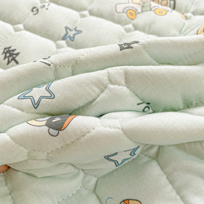 91家纺网 家纺一手货源 找家纺 富馨莱 2025春夏新款纯棉双层纱软床垫护垫加厚 小汽车