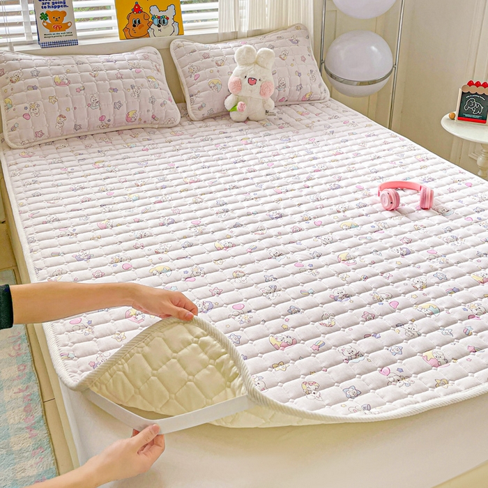 91家纺网 家纺一手货源 找家纺 富馨莱 2025春夏新款纯棉双层纱软床垫护垫加厚 心悦兔