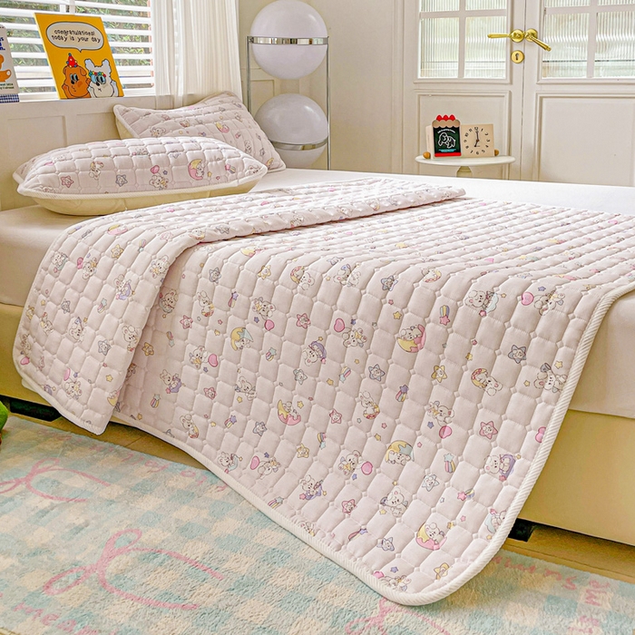 91家纺网 家纺一手货源 找家纺 富馨莱 2025春夏新款纯棉双层纱软床垫护垫加厚 心悦兔