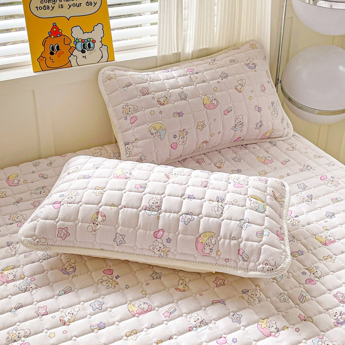 91家纺网 家纺一手货源 找家纺 富馨莱 2025春夏新款纯棉双层纱软床垫护垫加厚 心悦兔