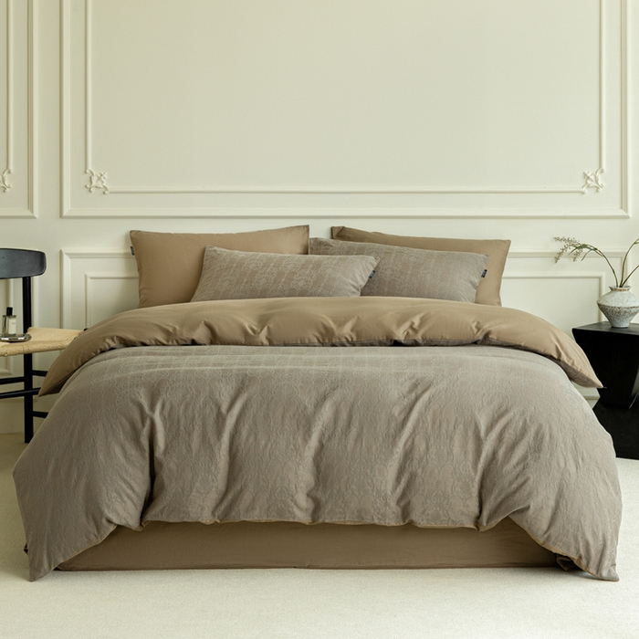 91家纺网 家纺一手货源 找家纺 （总）宜代光年 2025新款厚织全棉大提花极有家系列四件套