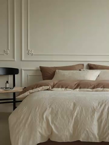 91家纺网 家纺一手货源 找家纺 宜代光年 2025新款厚织全棉大提花极有家系列四件套 暗香疏影-奶白