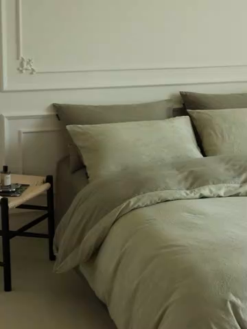 91家纺网 家纺一手货源 找家纺 宜代光年 2025新款厚织全棉大提花极有家系列四件套 小郁葱-浅绿