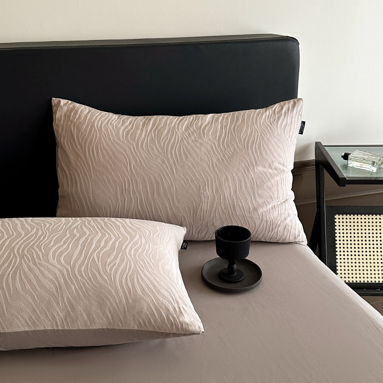 91家纺网 家纺一手货源 找家纺 宜代光年 2025新款厚织全棉大提花系列四件套 画谷