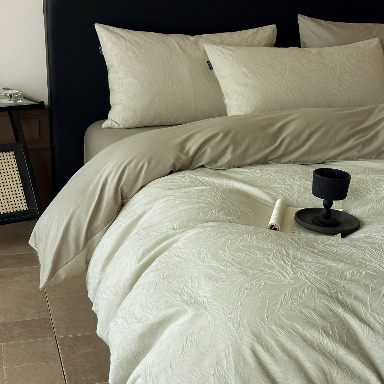 91家纺网 家纺一手货源 找家纺 宜代光年 2025新款厚织全棉大提花系列四件套 柠初-浅绿