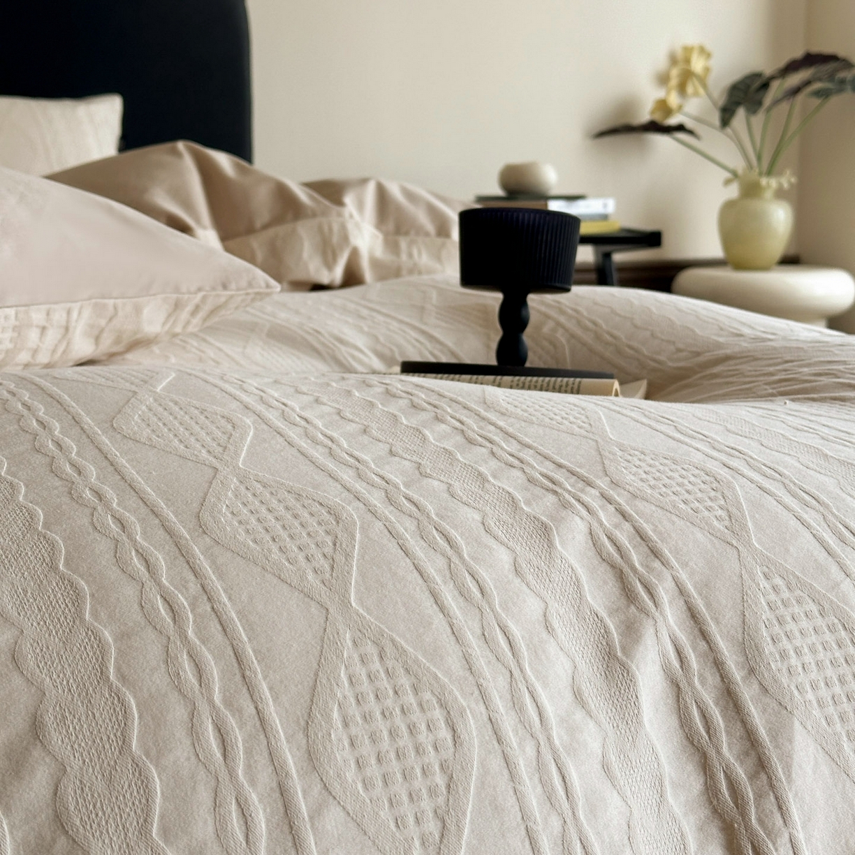 91家纺网 家纺一手货源 找家纺 宜代光年 2025新款厚织全棉大提花系列四件套 阳光少年-奶白