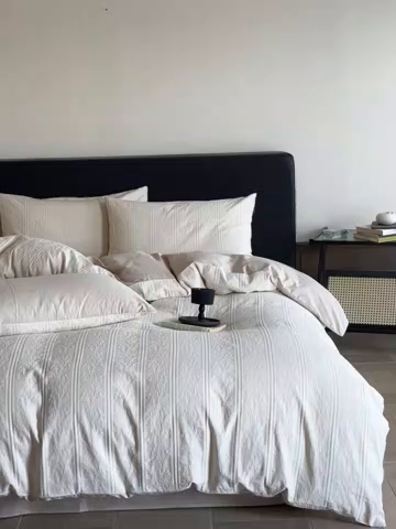 91家纺网 家纺一手货源 找家纺 宜代光年 2025新款厚织全棉大提花系列四件套 阳光少年-奶白