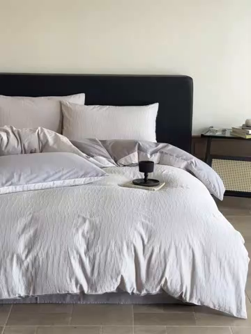 91家纺网 家纺一手货源 找家纺 宜代光年 2025新款厚织全棉大提花系列四件套 雨迢迢-紫灰