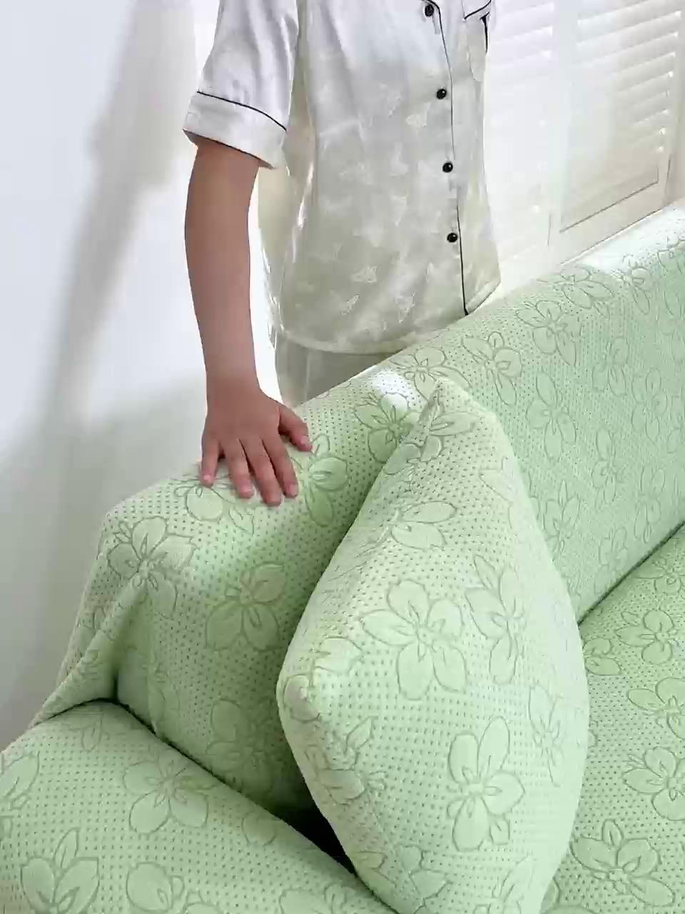 91家纺网 家纺一手货源 找家纺 （总）沐沐家纺 2026新款山茶沙发套