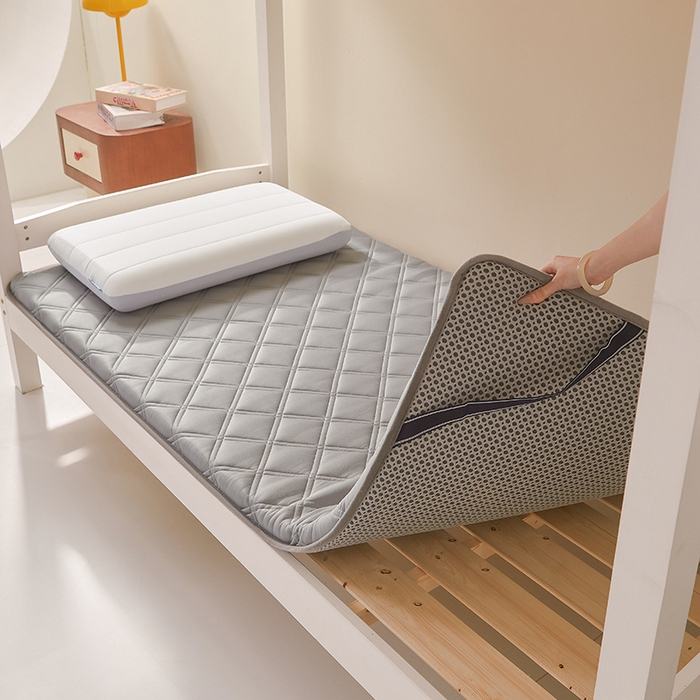 91家纺网 家纺一手货源 找家纺 丽诺床垫 2025新款提花乳胶记忆棉三明治学生床垫 灰色