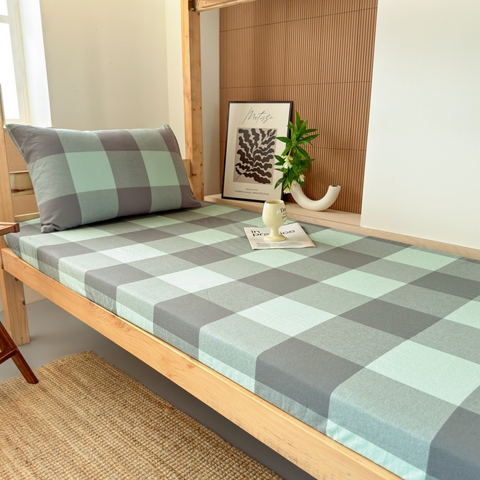 91家纺网 家纺一手货源 找家纺 北欧良品2025新款色织水洗棉学生单品床单 纯棉-灰绿大格