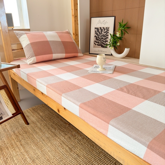 91家纺网 家纺一手货源 找家纺 北欧良品2025新款色织水洗棉学生单品床单 纯棉-蜜粉大格