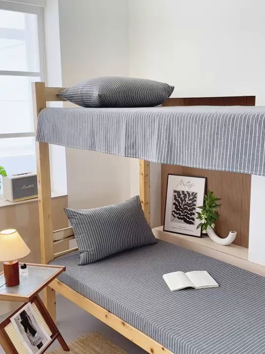 91家纺网 家纺一手货源 找家纺 北欧良品2025新款色织水洗棉学生单品床单 纯棉-灰细条