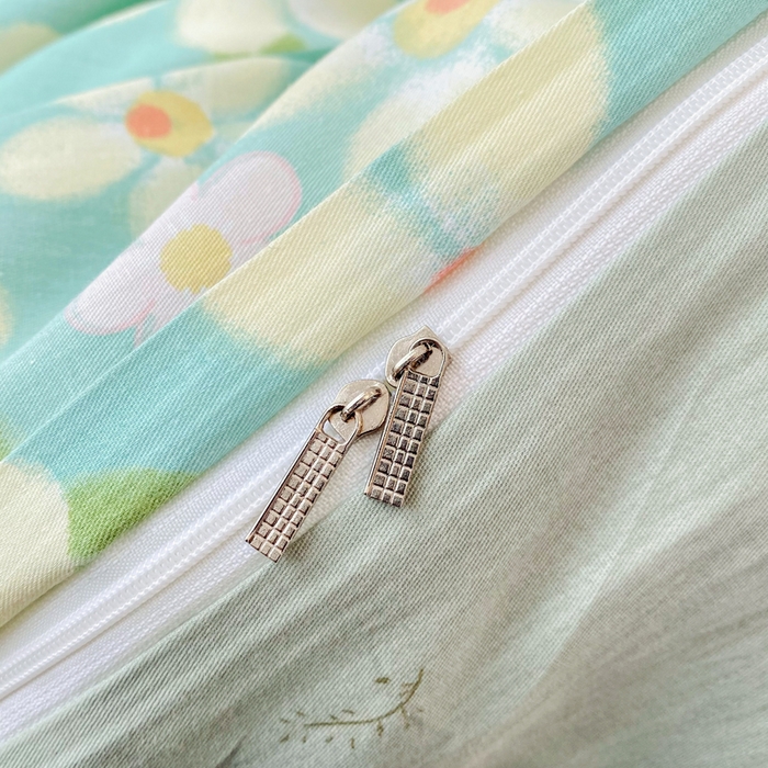 91家纺网 家纺一手货源 找家纺 小叮当家纺仓储工厂店 （爆款花型 长期款 不断货）2025年新款简约条纹卡通花卉全棉纯棉三件套四件套 花满城-绿