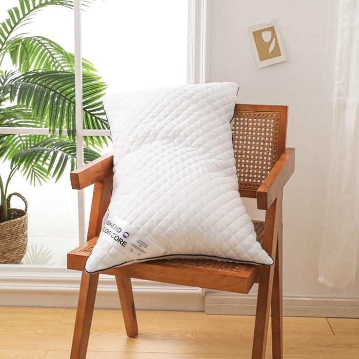 91家纺网 家纺一手货源 找家纺 （总）圣之寐   2025新款新品  格纹冷灰单边双边羽丝绒舒适枕头枕芯