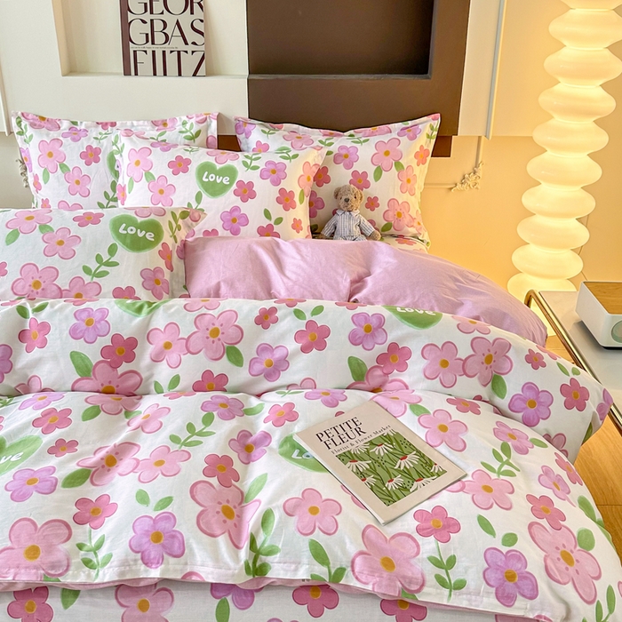 91家纺网 家纺一手货源 找家纺 小叮当家纺仓储工厂店 （爆款花型 长期款 不断货）2025年新款简约条纹卡通花卉全棉纯棉三件套四件套 花夏未央-粉