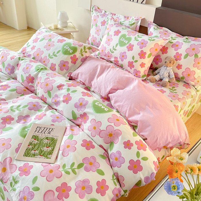 91家纺网 家纺一手货源 找家纺 小叮当家纺仓储工厂店 （爆款花型 长期款 不断货）2025年新款简约条纹卡通花卉全棉纯棉三件套四件套 花夏未央-粉