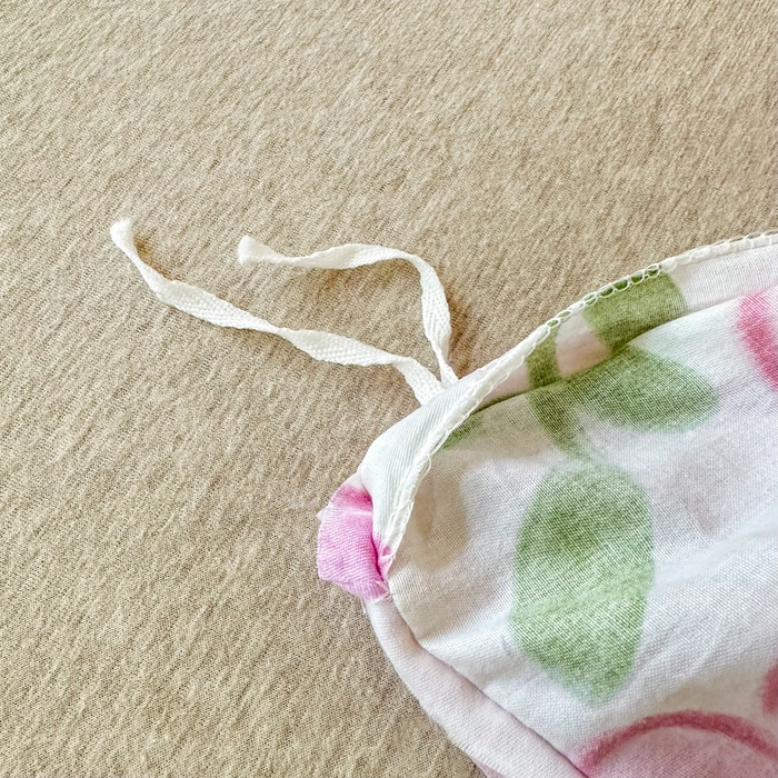 91家纺网 家纺一手货源 找家纺 小叮当家纺仓储工厂店 （爆款花型 长期款 不断货）2025年新款简约条纹卡通花卉全棉纯棉三件套四件套 花夏未央-粉