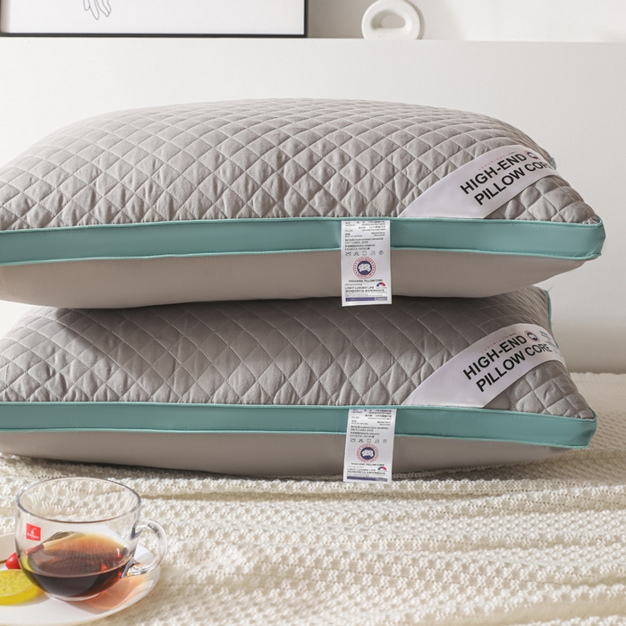 91家纺网 家纺一手货源 找家纺 圣之寐   2025新款新品  格纹冷灰单边双边羽丝绒舒适枕头枕芯 格纹冷灰-宽边灰绿双边低枕重量750克左右 高度15厘米左右