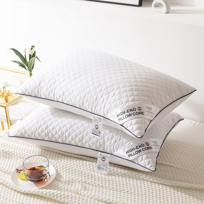 91家纺网 家纺一手货源 找家纺 圣之寐   2025新款新品  格纹冷灰单边双边羽丝绒舒适枕头枕芯 格纹冷灰-单边大白双边中枕重量850克左右 高度18厘米左右