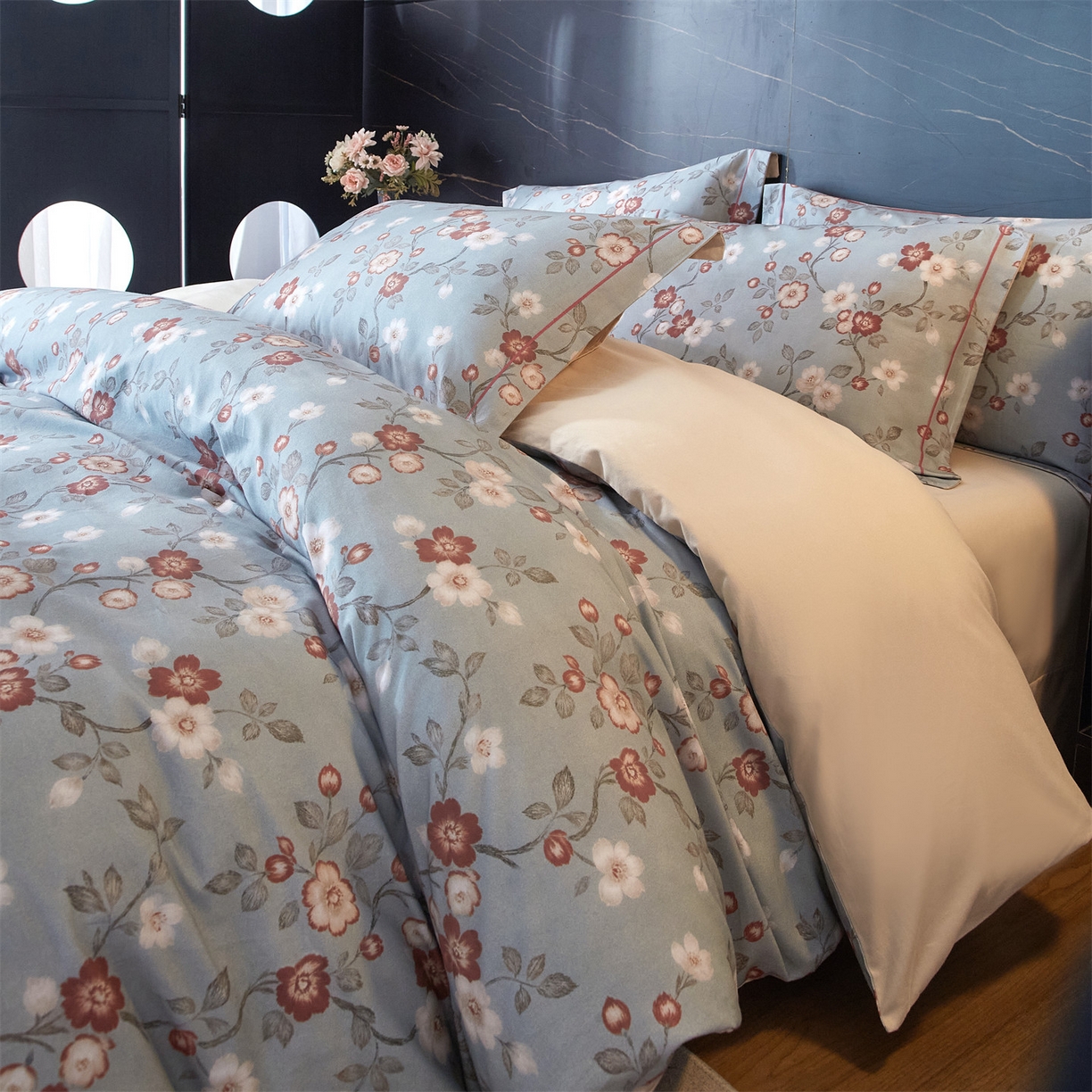 91家纺网 家纺一手货源 找家纺 （总1）曼秀琳2025秋冬新款全棉超柔数码印花磨毛四件套（32*21支）兰茵-蓝