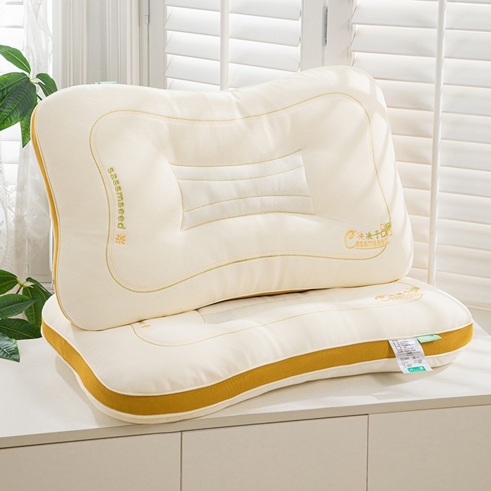 91家纺网 家纺一手货源 找家纺 圣之寐   2025新款新品  紫荆花决决子枕头枕芯 紫荆花决决子枕黄色48*74 