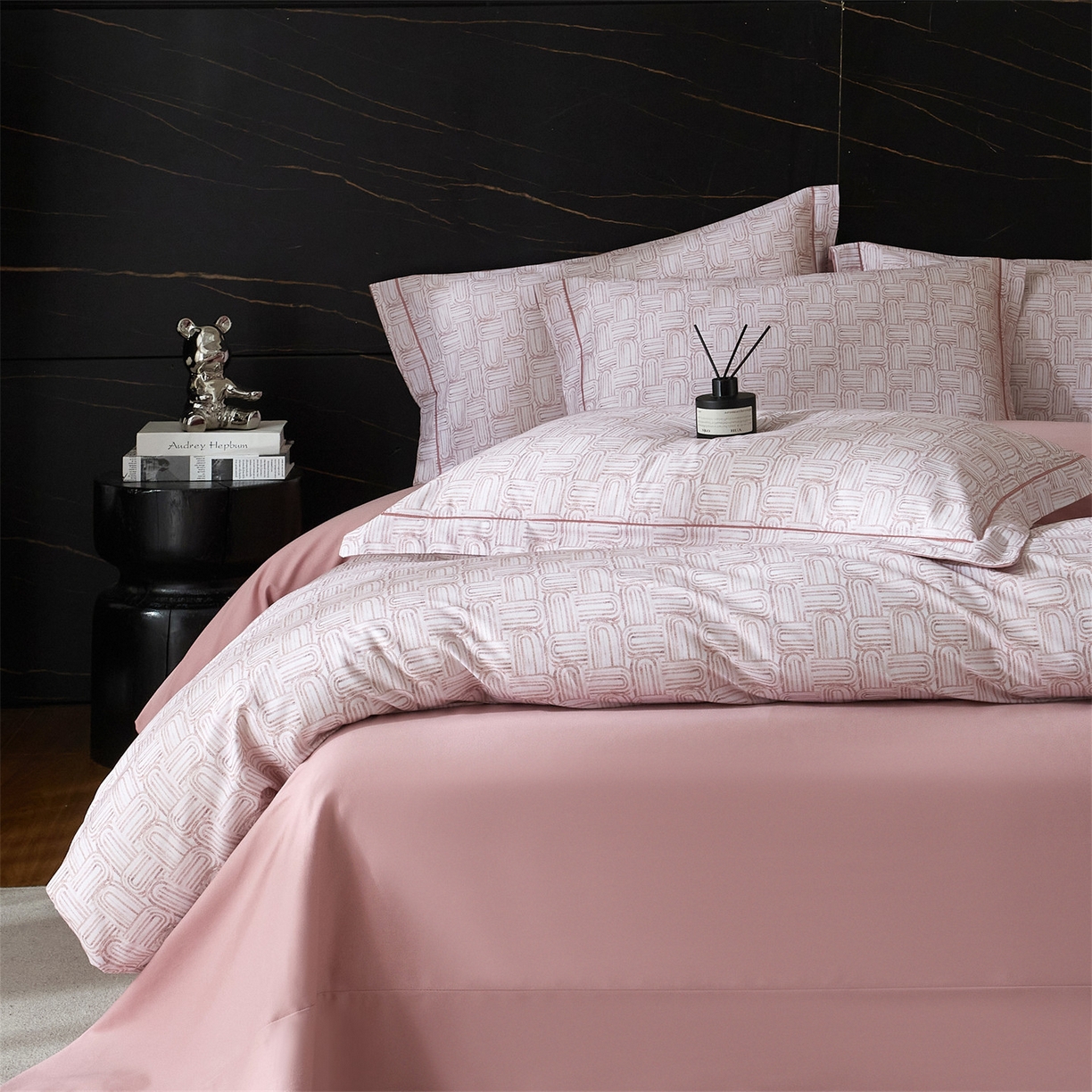 91家纺网 家纺一手货源 找家纺 曼秀琳 2025秋冬新款32支超柔生态磨毛四件套 浅行-豆沙