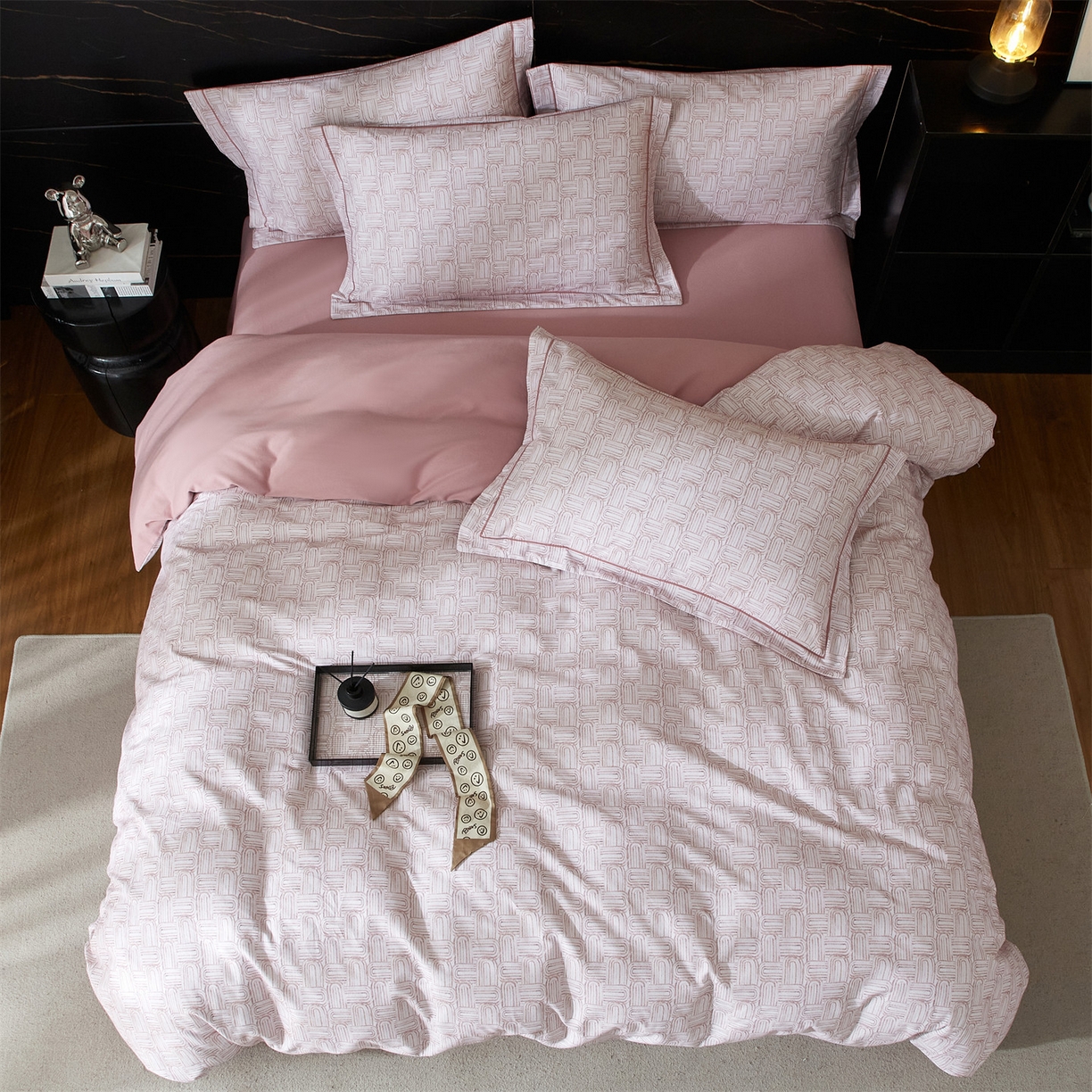 91家纺网 家纺一手货源 找家纺 曼秀琳 2025秋冬新款32支超柔生态磨毛四件套 浅行-豆沙