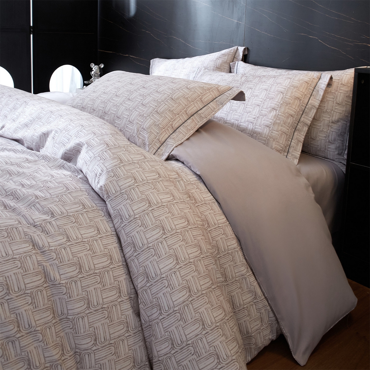 91家纺网 家纺一手货源 找家纺 曼秀琳 2025秋冬新款32支超柔生态磨毛四件套 浅行-紫