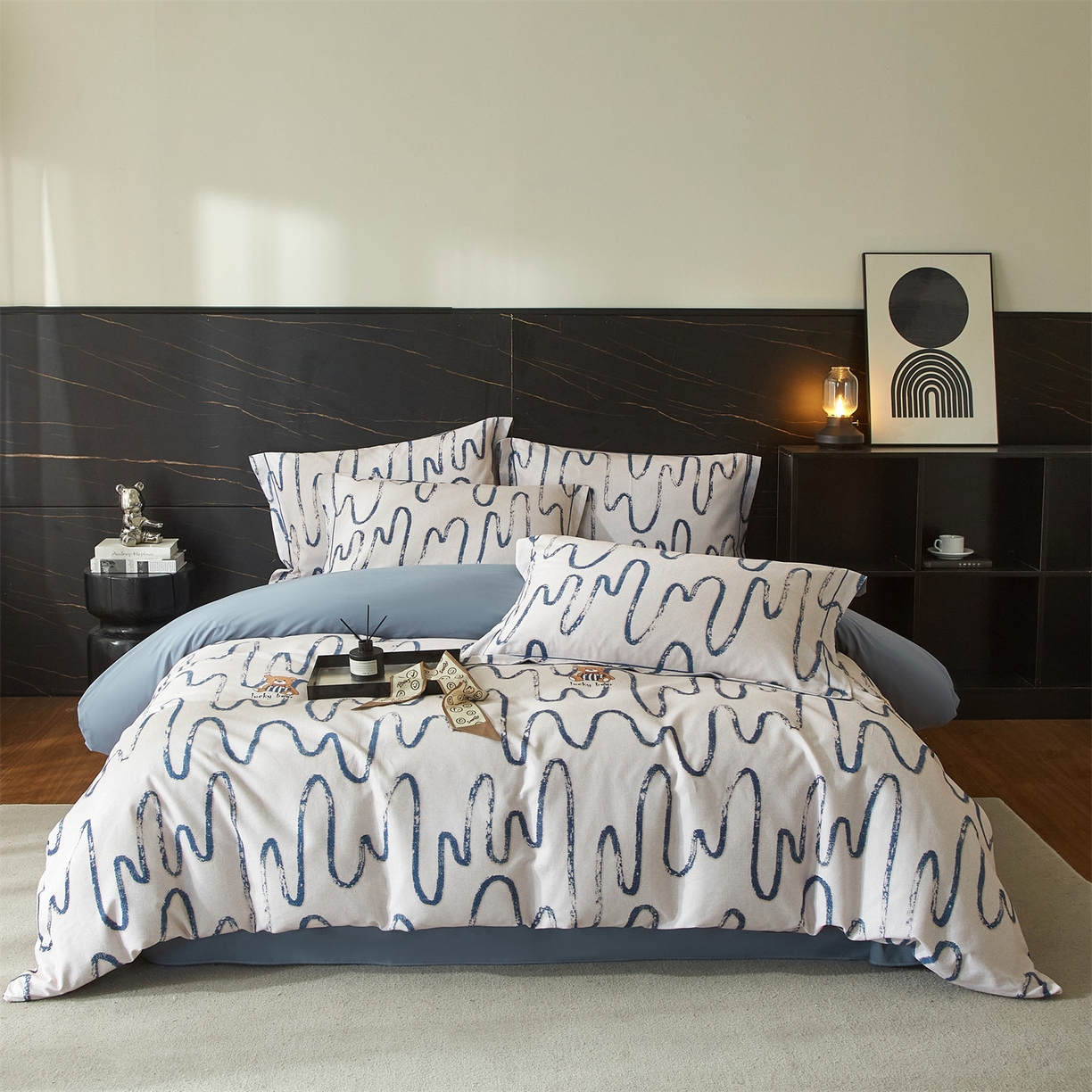 91家纺网 家纺一手货源 找家纺 曼秀琳 2025秋冬新款32支超柔生态磨毛四件套 幸运熊-蓝