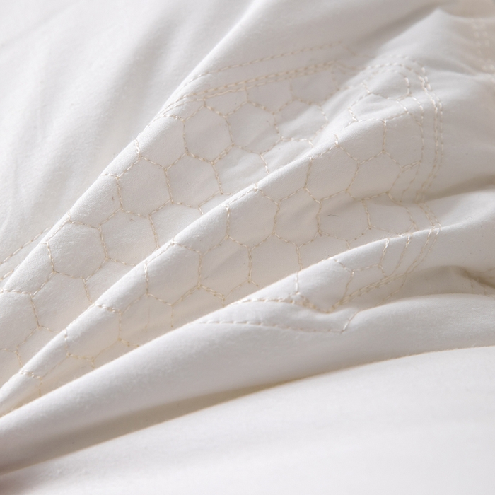 91家纺网 家纺一手货源 找家纺 （总）圣之寐   2025新款新品 A类全棉天然本色酒店定型低枕头枕芯